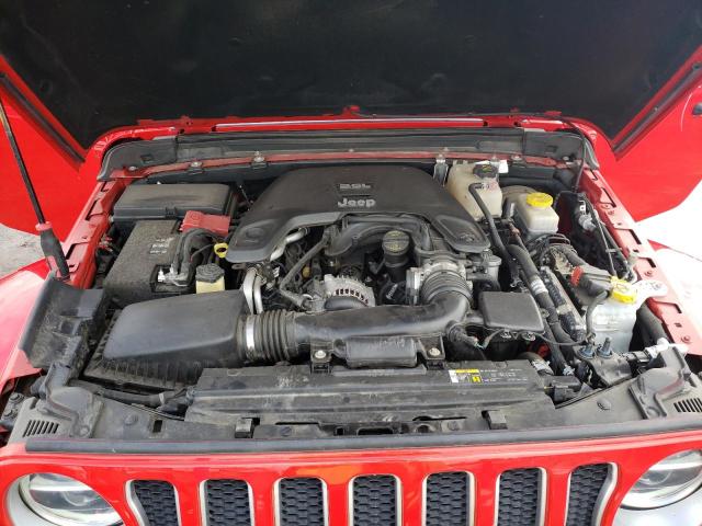 1C4HJXEGXJW185798 Jeep Wrangler Unlimited Sahara