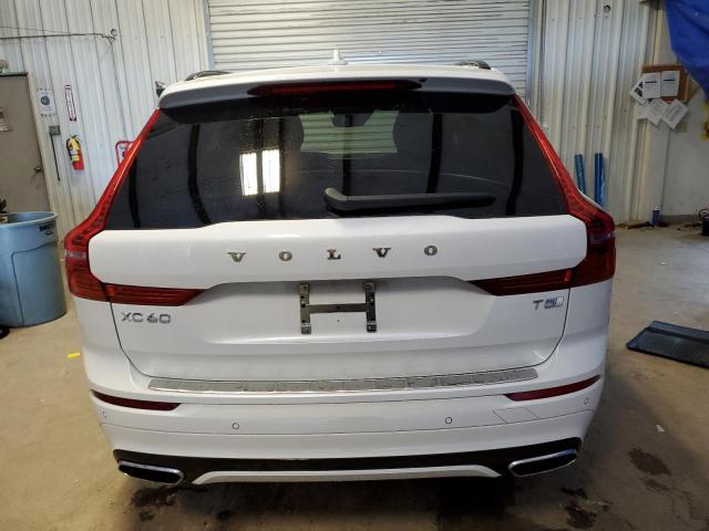 2021 VOLVO XC60 YV4102DM9M1824878