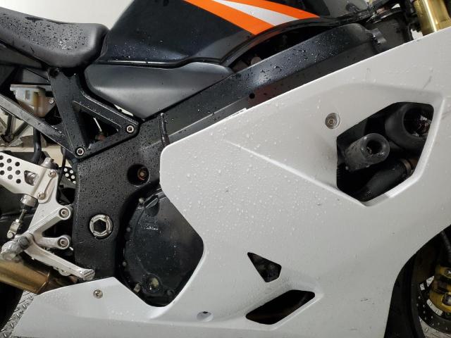 2004 SUZUKI GSX-R600 K - JS1GN7CA842111204