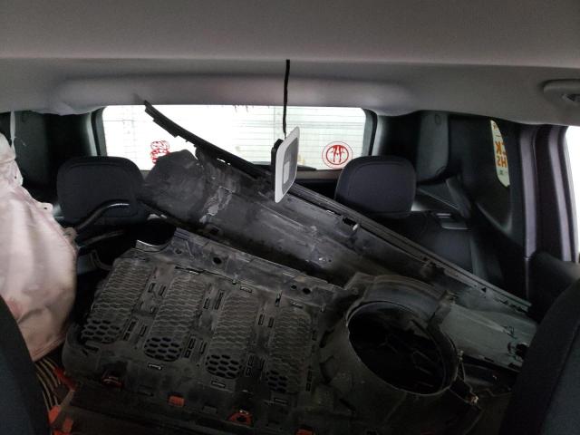 ZACCJBBB0JPH90965 Jeep Renegade Latitude