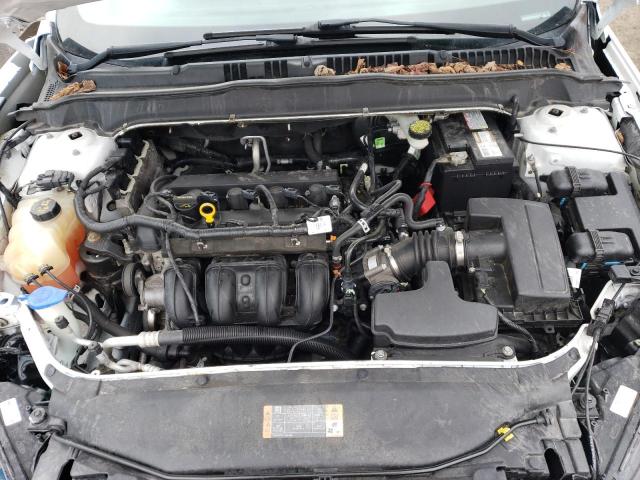 3FA6P0H76FR220748 Ford FUSION SE