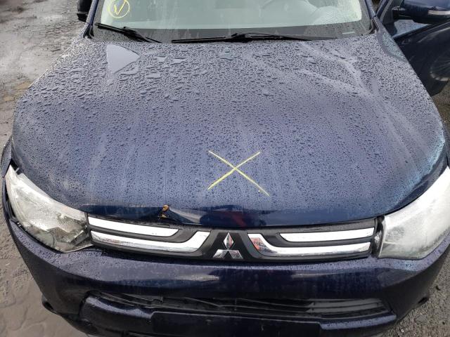 JA4AZ3A30EZ002882 Mitsubishi Outlander Se