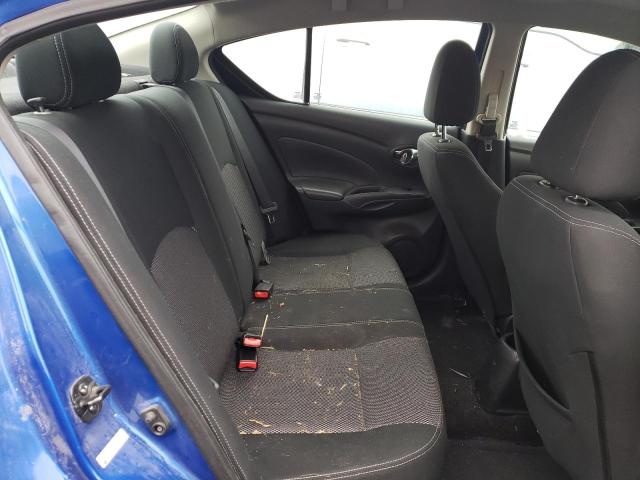3N1CN7AP1HL877262 Nissan VERSA S