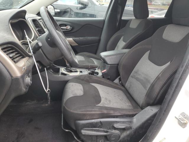 1C4PJLCB0JD566406 Jeep Cherokee Latitude
