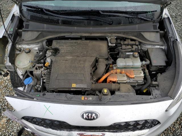 KNDCB3LC6L5396053 KIA NIRO LX