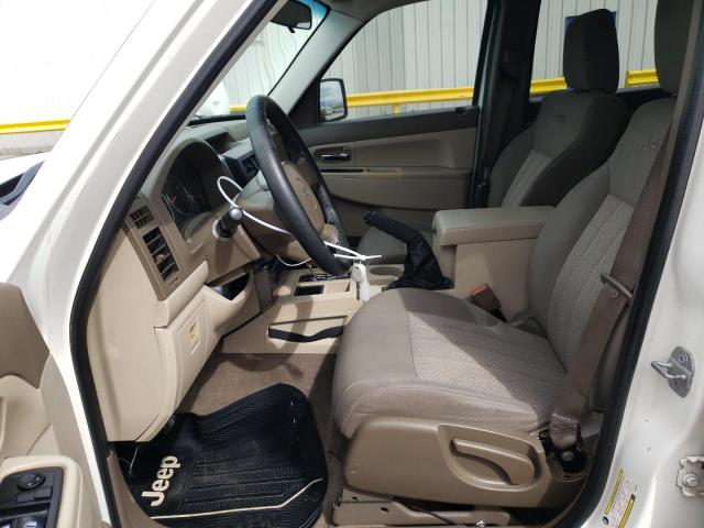 1J8GP28K59W500640 Jeep Liberty Sport