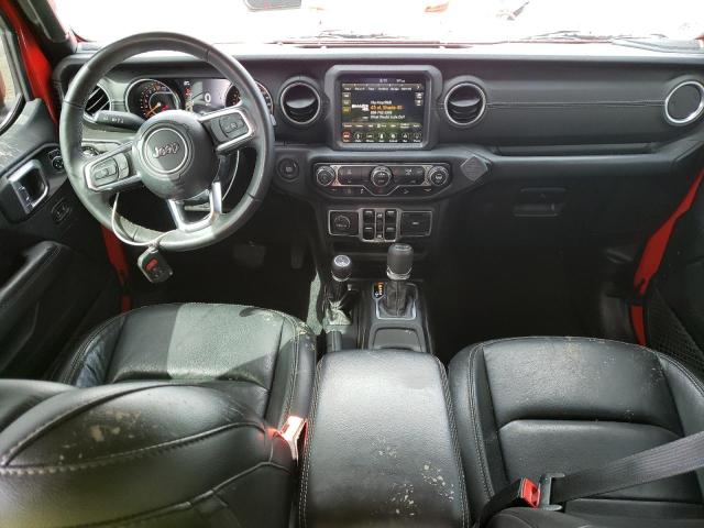 1C4HJXEGXJW185798 Jeep Wrangler Unlimited Sahara