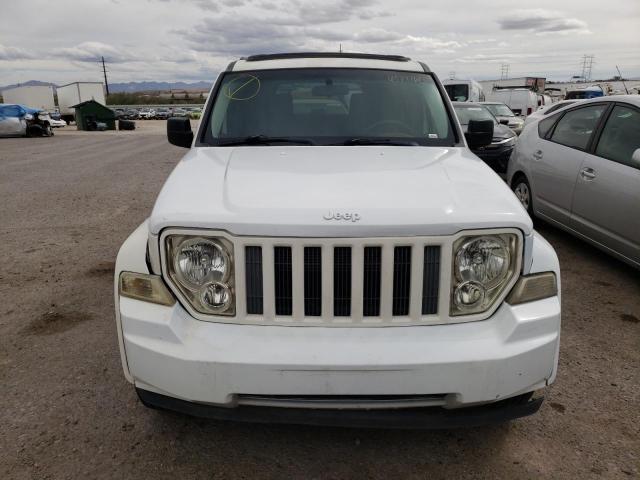 1J8GP28K59W500640 Jeep Liberty Sport