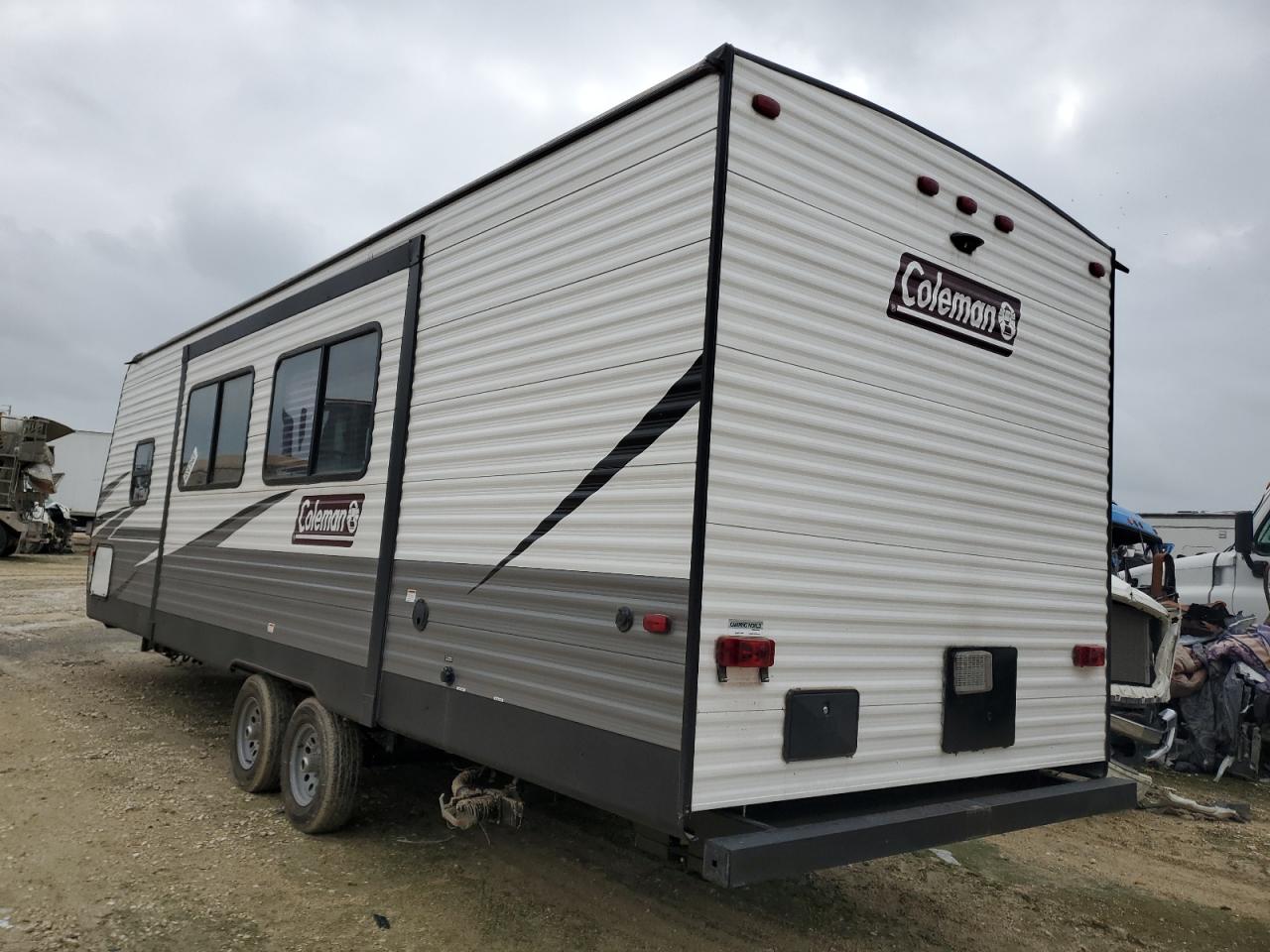 travel trailer auctions texas