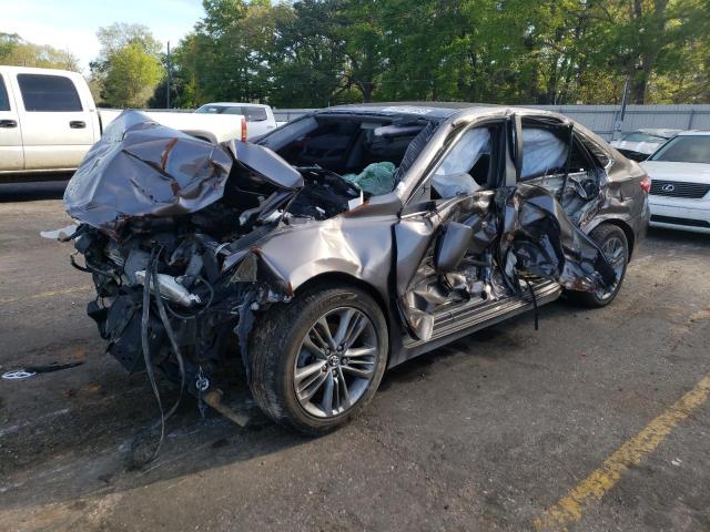 Toyota Camry salvage cars for sale: 2017 Toyota Camry LE