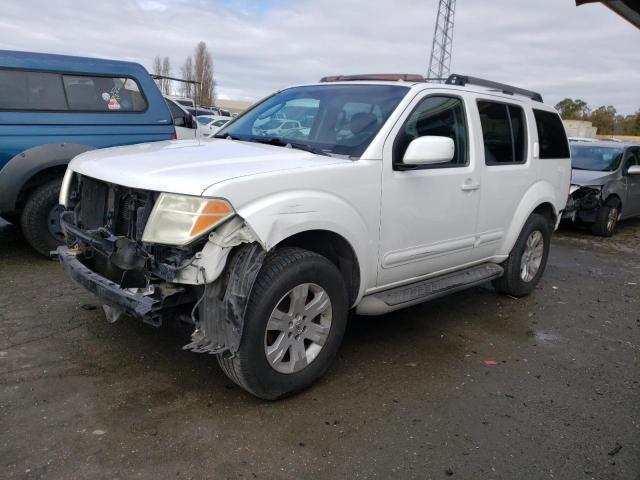 2006 Nissan Pathfinder LE