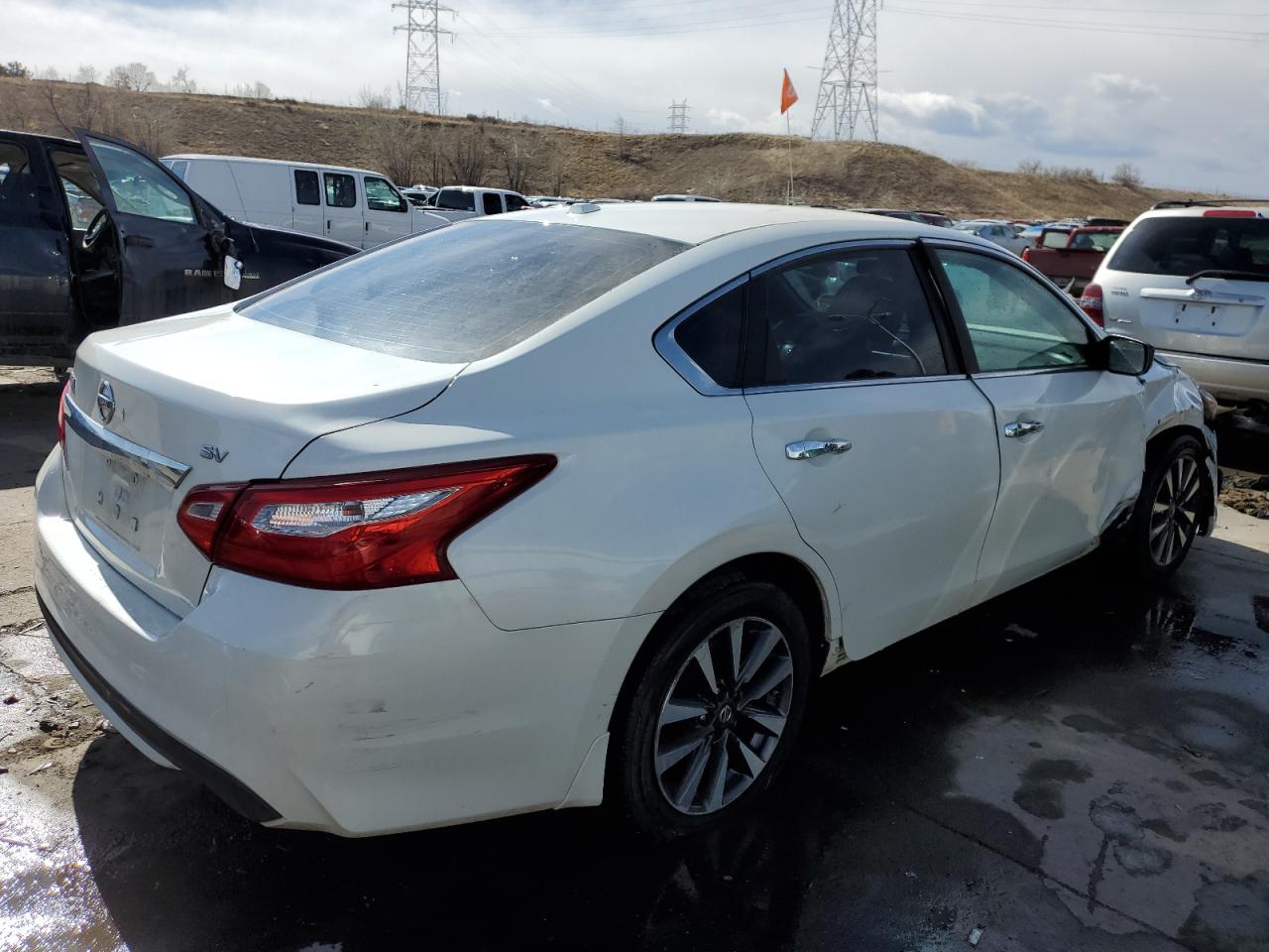 1N4AL3AP2GN362410 2016 Nissan Altima 2.5