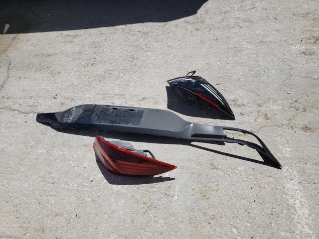 5NPD84LF7KH461431 Hyundai ELANTRA SEL