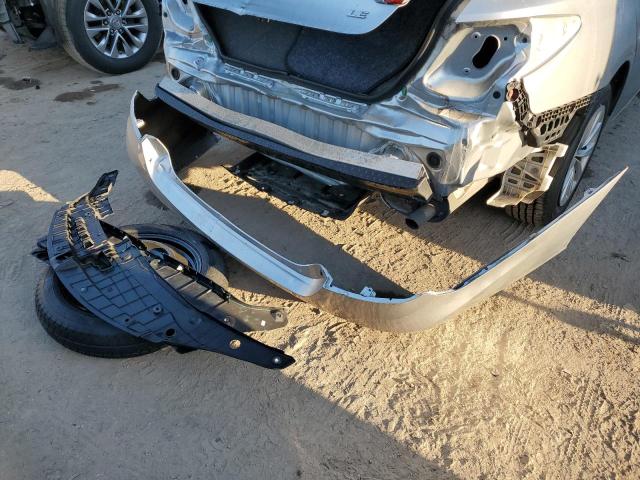 2015 TOYOTA CAMRY LE 4T4BF1FKXFR466351