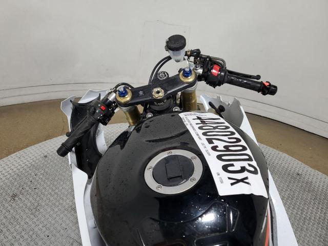 2004 SUZUKI GSX-R600 K - JS1GN7CA842111204