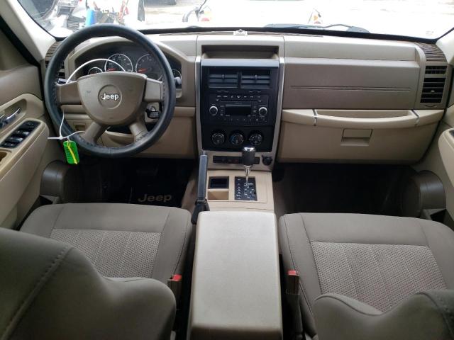 1J8GP28K59W500640 Jeep Liberty Sport