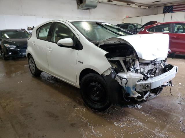 JTDKDTB32G1132414 Toyota PRIUS C