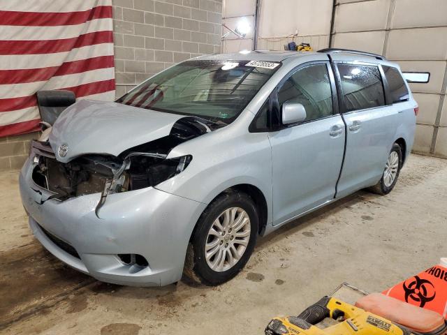 2015 Toyota Sienna XLE