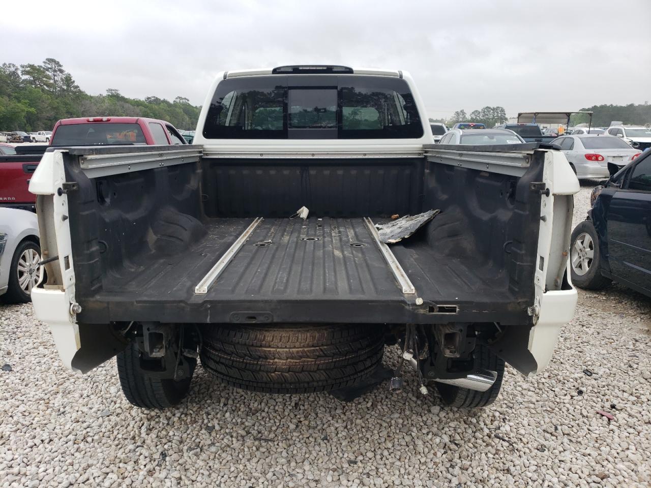 1N6BA1F48KN531276 NISSAN TITAN 2019