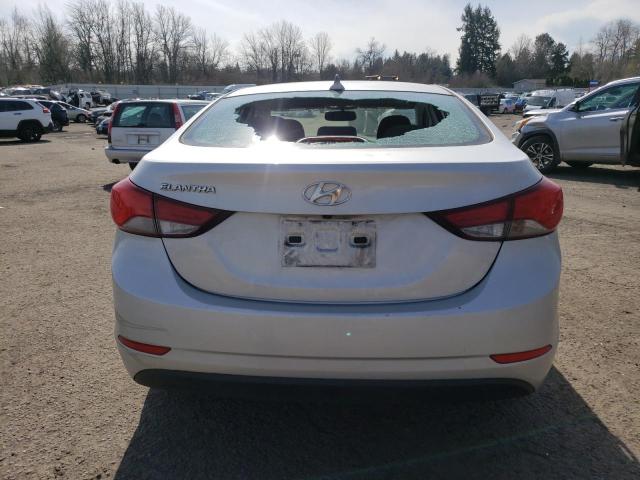 5NPDH4AE7FH598966 Hyundai ELANTRA SE
