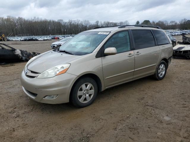 2006 Toyota Sienna XLE