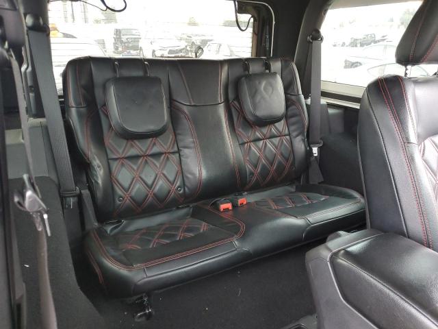 1C4HJXCG8JW241868 Jeep Wrangler Rubicon