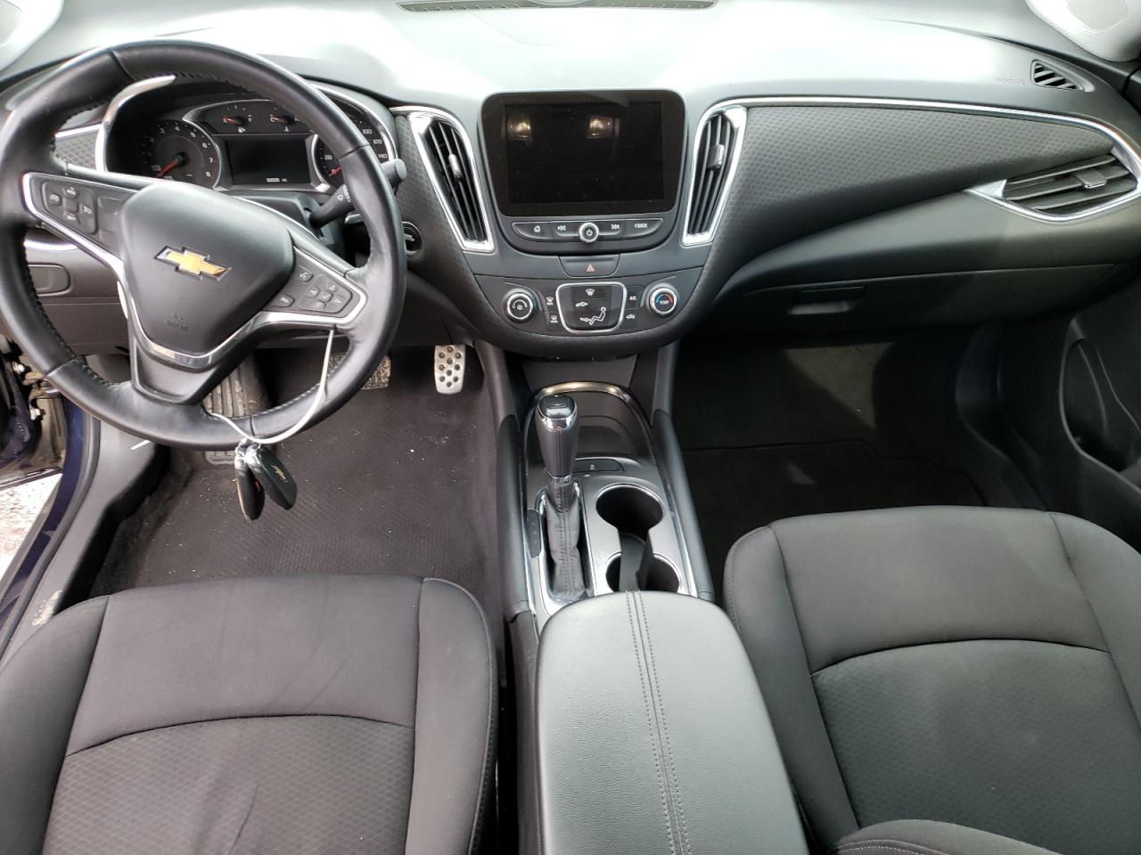 1G1ZE5ST2GF180952 CHEVROLET MALIBU 2016