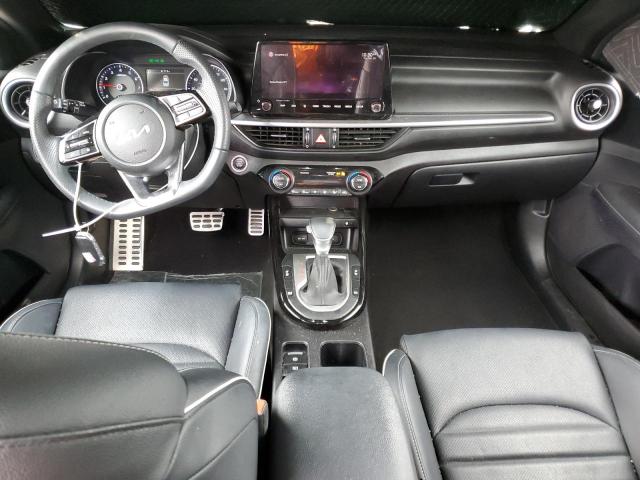 3KPF54AD9NE440429 KIA Forte Gt Line