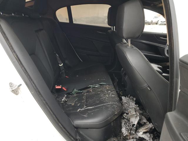 SAJAR4FX9KCP52871 Jaguar XE