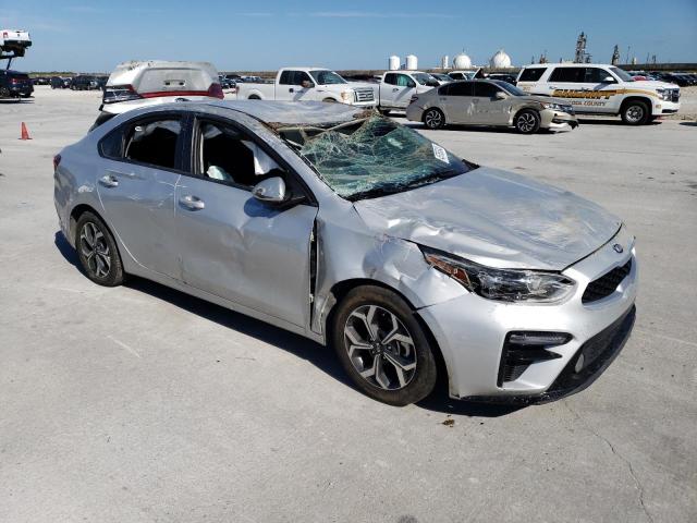 3KPF24AD5ME390376 KIA FORTE FE
