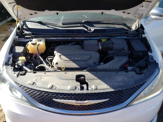 2017 CHRYSLER PACIFICA L - 2C4RC1GGXHR759439