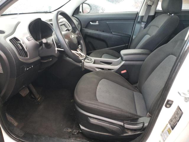 KNDPBCAC9F7710646 KIA Sportage Lx