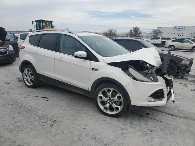 1FMCU9J94GUC26009 Ford Escape Titanium