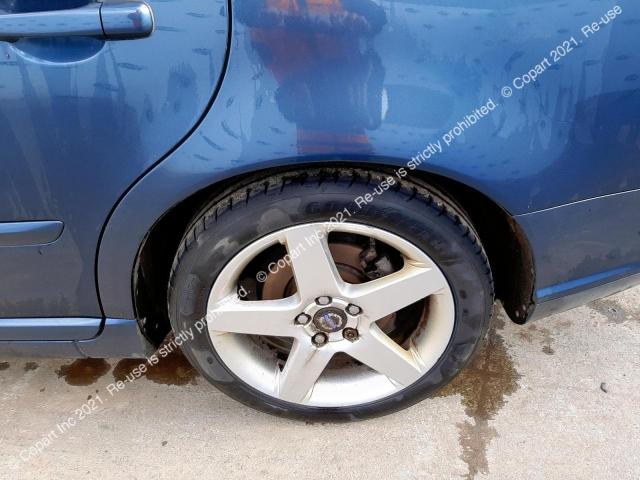 YV1MW76F2B2593620 Volvo V50 Se D D