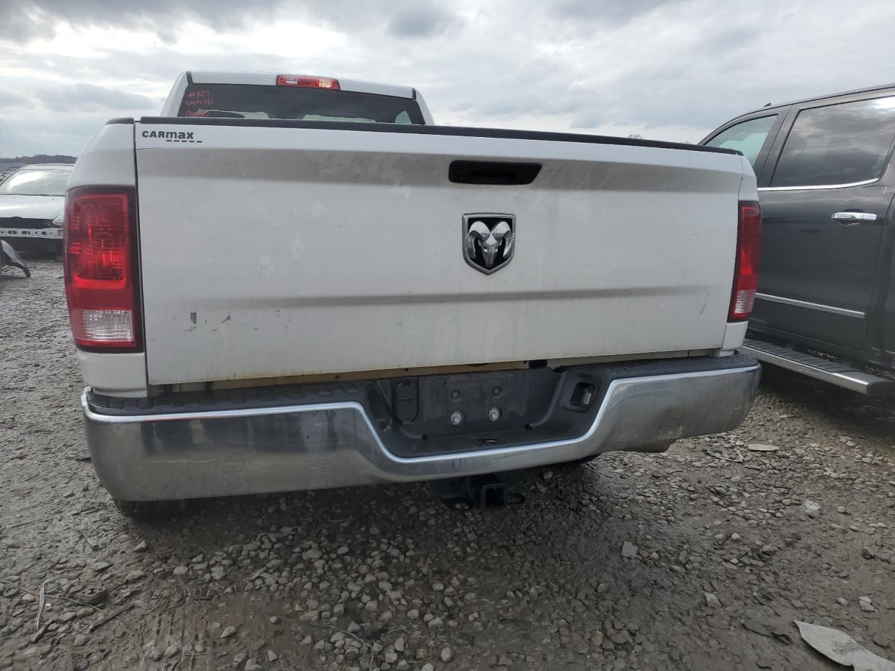 3C6JR6DTXKG546974 2019 Ram 1500 Classic Tradesman