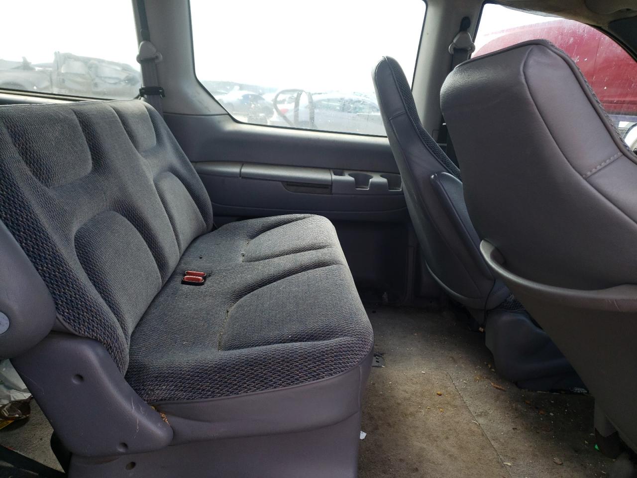 2B4FP25B7VR330305 1997 Dodge Caravan