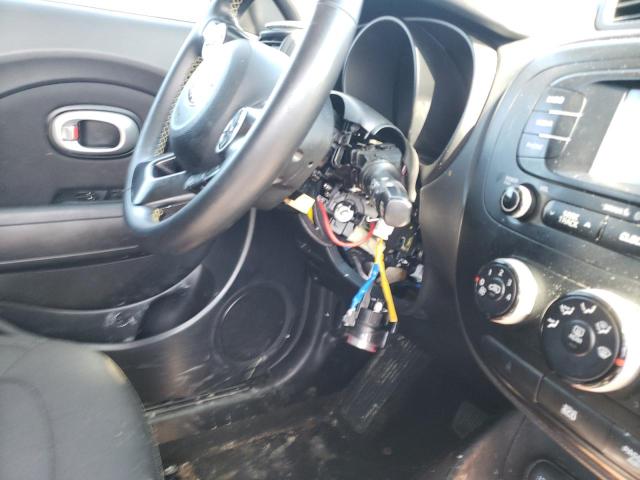 KNDJP3A58G7392321 KIA SOUL +