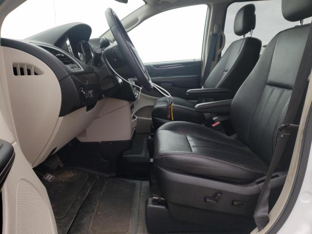 2016 CHRYSLER TOWN & COU - 2C4RC1BG9GR185597