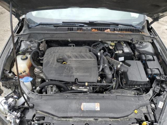 3FA6P0HD8GR303525 Ford FUSION SE
