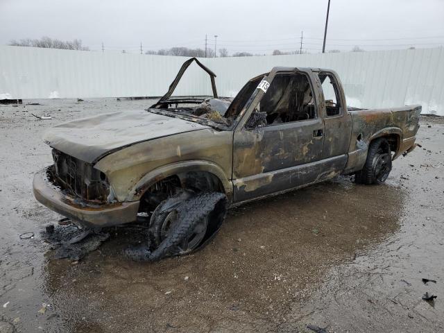 Salvage cars for sale at Fort Wayne, IN auction: 2002 Chevrolet S Truck S10