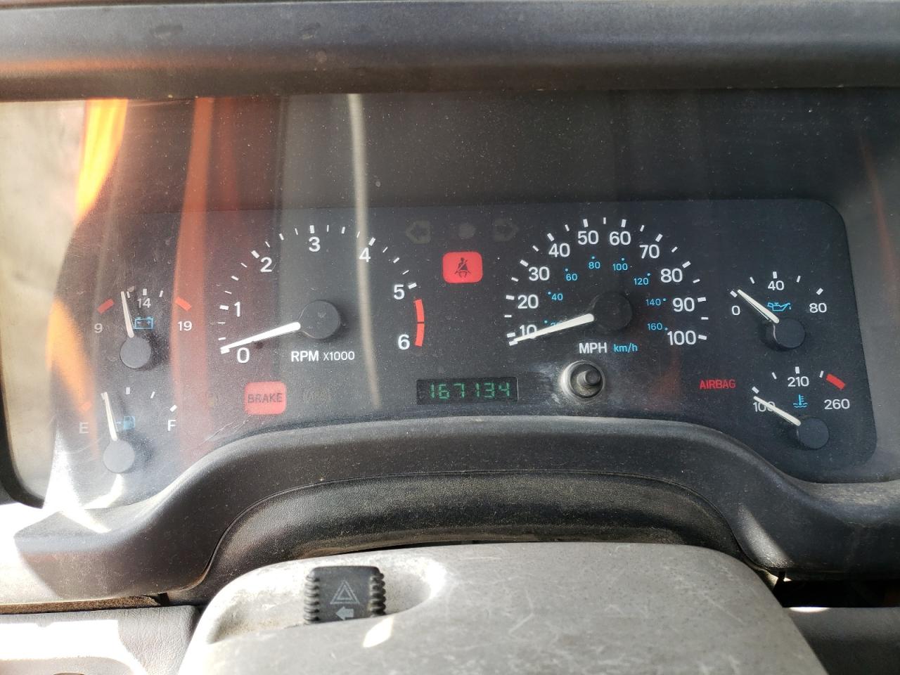 1997 Jeep Wrangler - Image 9