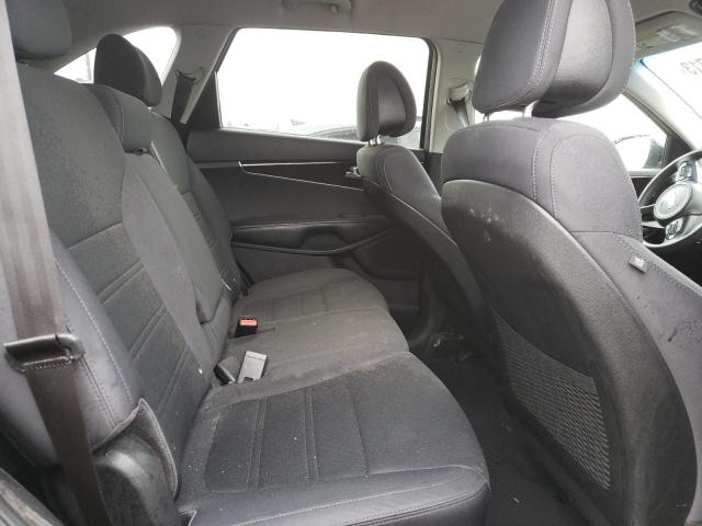5XYPG4A51GG087228 KIA SORENTO LX
