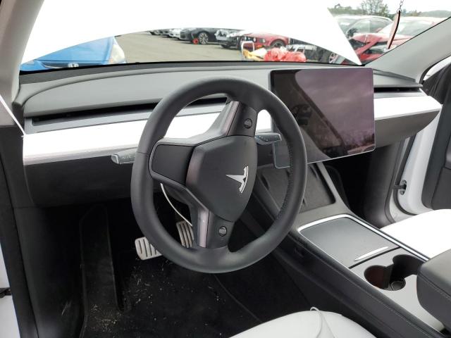 7SAYGDEF0NF406536 Tesla Model Y