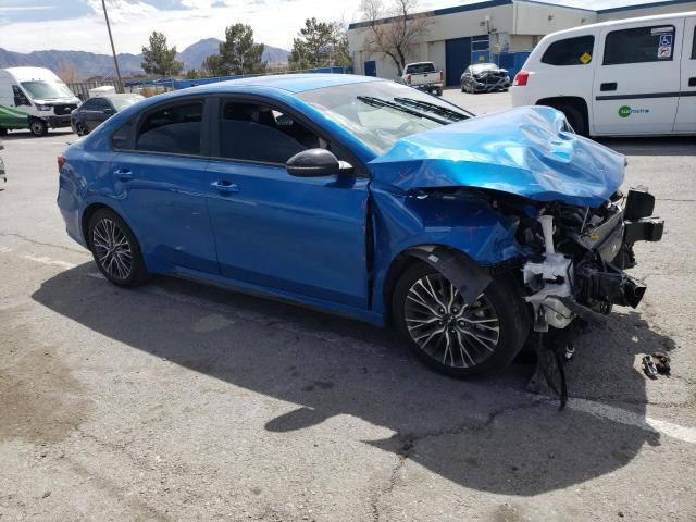 3KPF54AD4NE440709 KIA Forte Gt Line