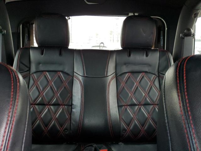 1C4HJXCG8JW241868 Jeep Wrangler Rubicon