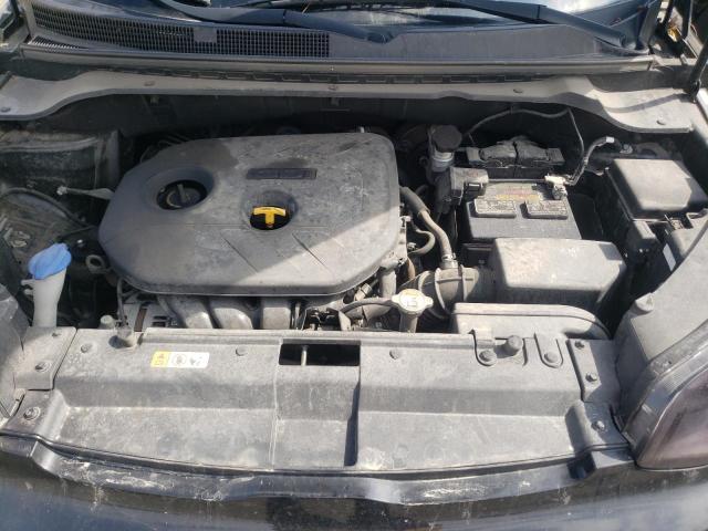 KNDJP3A51J7598894 KIA SOUL +