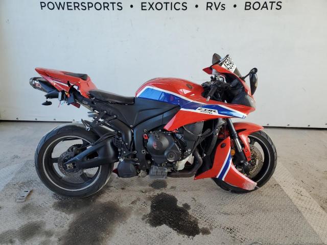 2009 HONDA CBR600 RR - JH2PC40499K201002