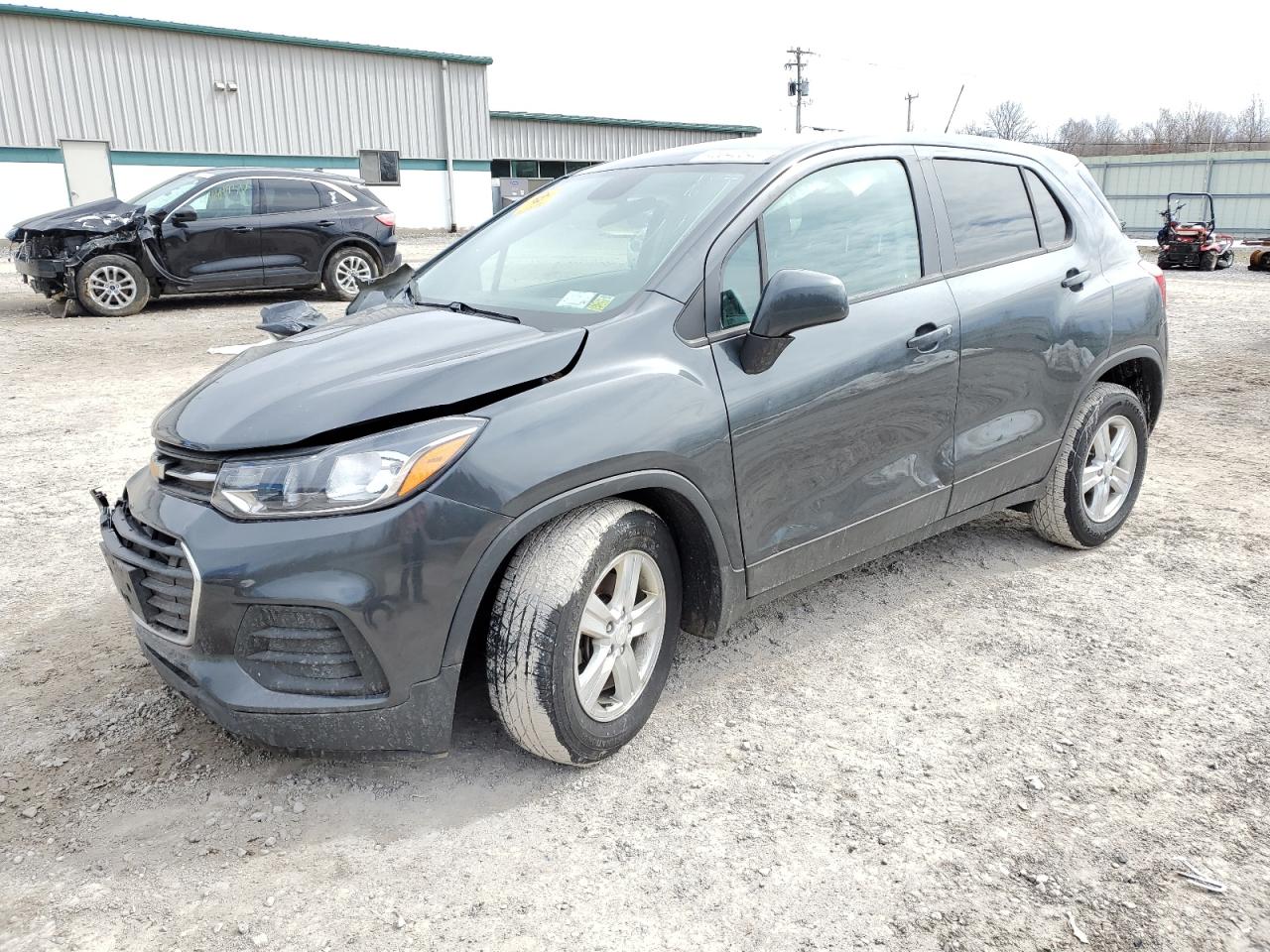 3GNCJKSB9KL333704 Chevrolet Trax LS