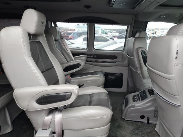 2017 GMC SAVANA G25 - 1GTW7AFG2H1119982