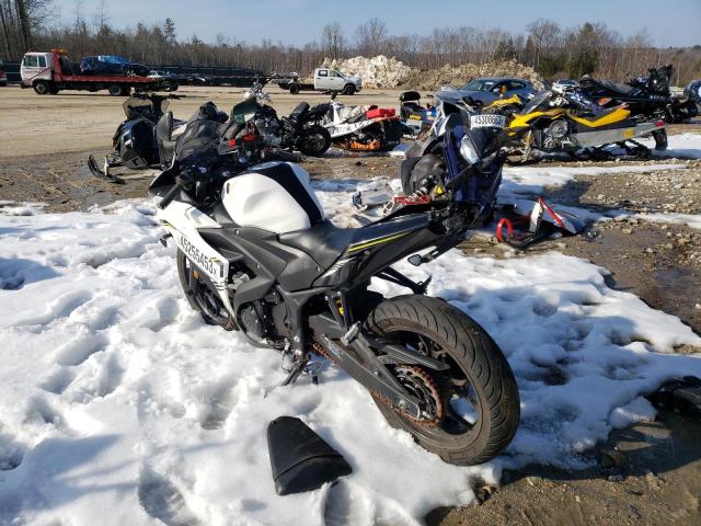 2017 YAMAHA YZFR3 A - MH3RH15Y7HK003628